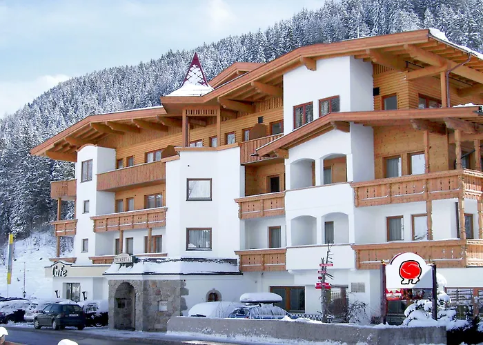 Natur- & Wanderhotel Tuxertal